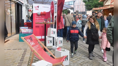 Die Technische Hochschule OWL bot erstmals bei Huxori Beratung über die Studiengänge an. (Foto: Barbara Siebrecht)