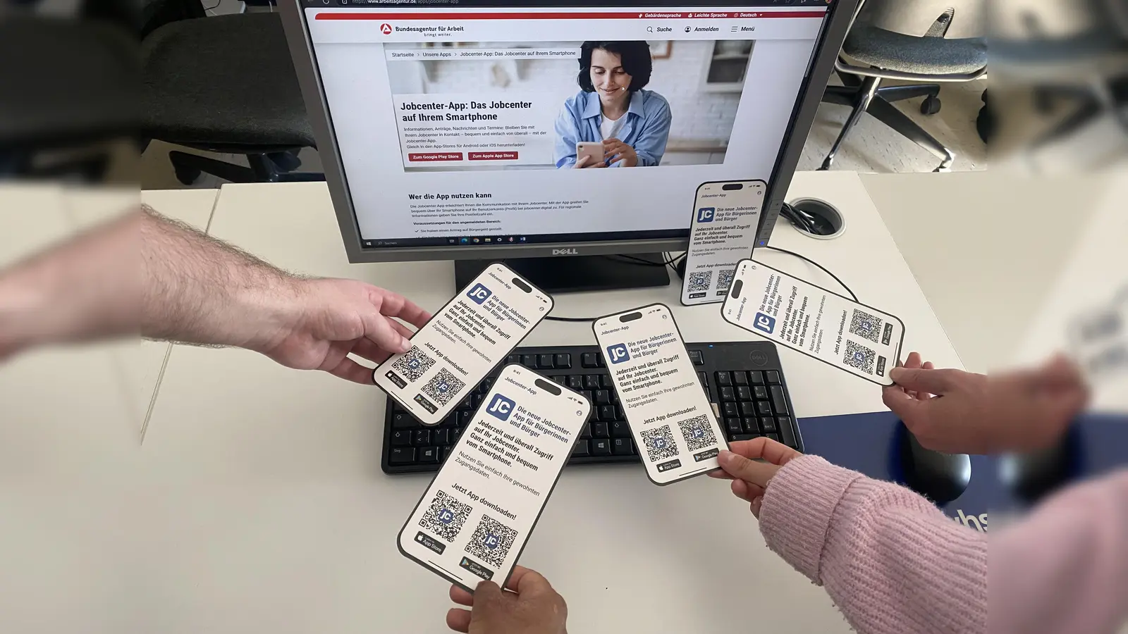 Langzeitarbeitslose erproben neue App in VHS-Projekt. (Foto: privat)