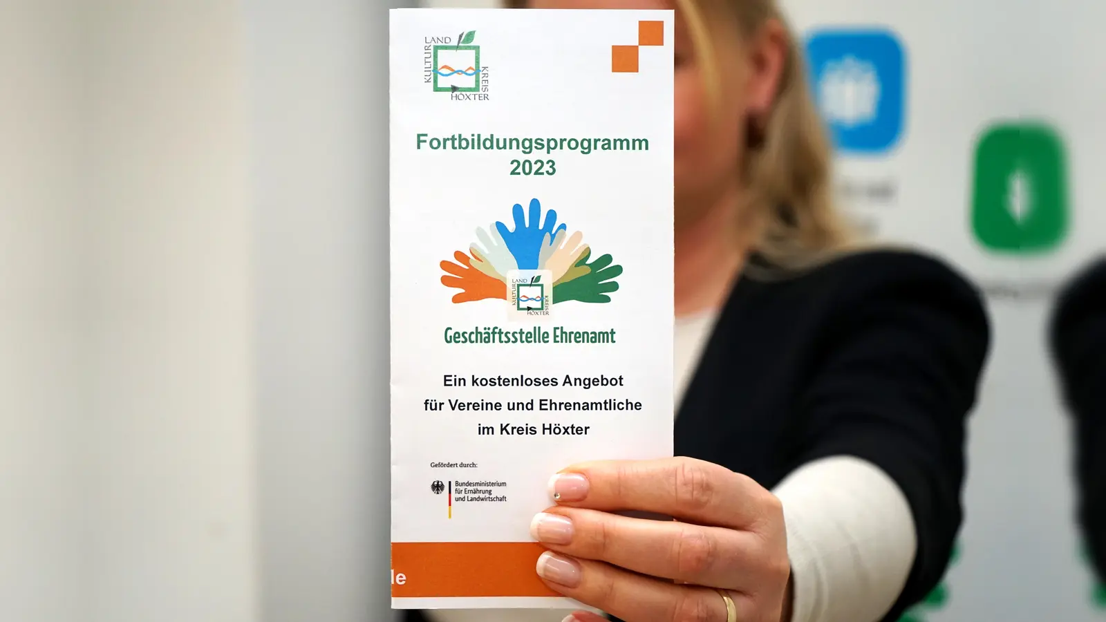 Die Geschäftsstelle Ehrenamt bietet zum Abschluss des Jahres zwei weitere Online-Fortbildungen zum Thema „Buchführung in gemeinnützigen Vereinen an. (Foto: Kreis Höxter)