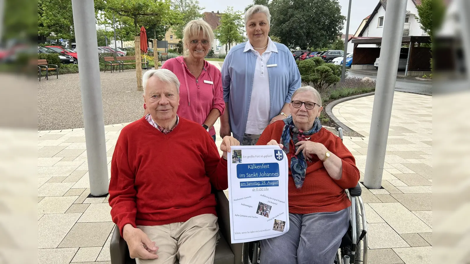 Werben fürs „kleine” Kälkenfest (v.l.): Karl Rütters, Silvia Salzmer (Leitung Ehrenamt), Monika Volkmann (Leitung Sozialer Dienst) und Antonie Sarrazin. (Foto: privat)