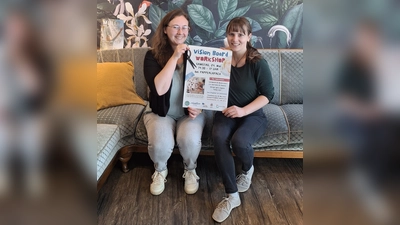 youngcaritas-Projektleiterin Carolin Schnückel (links) und Ricarda Brieger von PapperlaPACK freuen sich auf die gemeinsame Veranstaltung.  (Foto: privat)