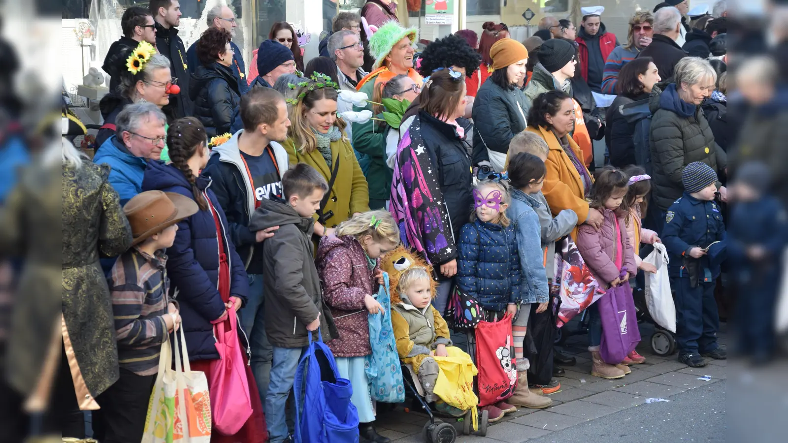 Auf Steinheims Straßen gings mal wieder besonders lustig zu. (Foto: Marc Otto)