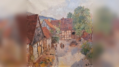 Das Titelbild der Ausstellung lässt die Dorfstraße in Pastelltönen wirken. (Foto: Theodor Rocholl, 1923, aus dem Nachlass von Imke Beischall.)