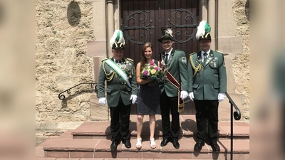 Foto: Das strahlende neue Königspaar. (Foto: Foto: privat)