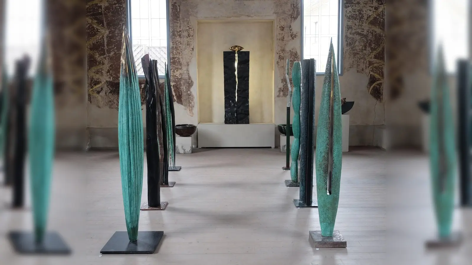 Die Ausstellung „Karl F. Hofeditz in der Synagoge Borgholz” wird verlängert. (Foto: Rainer Mues)