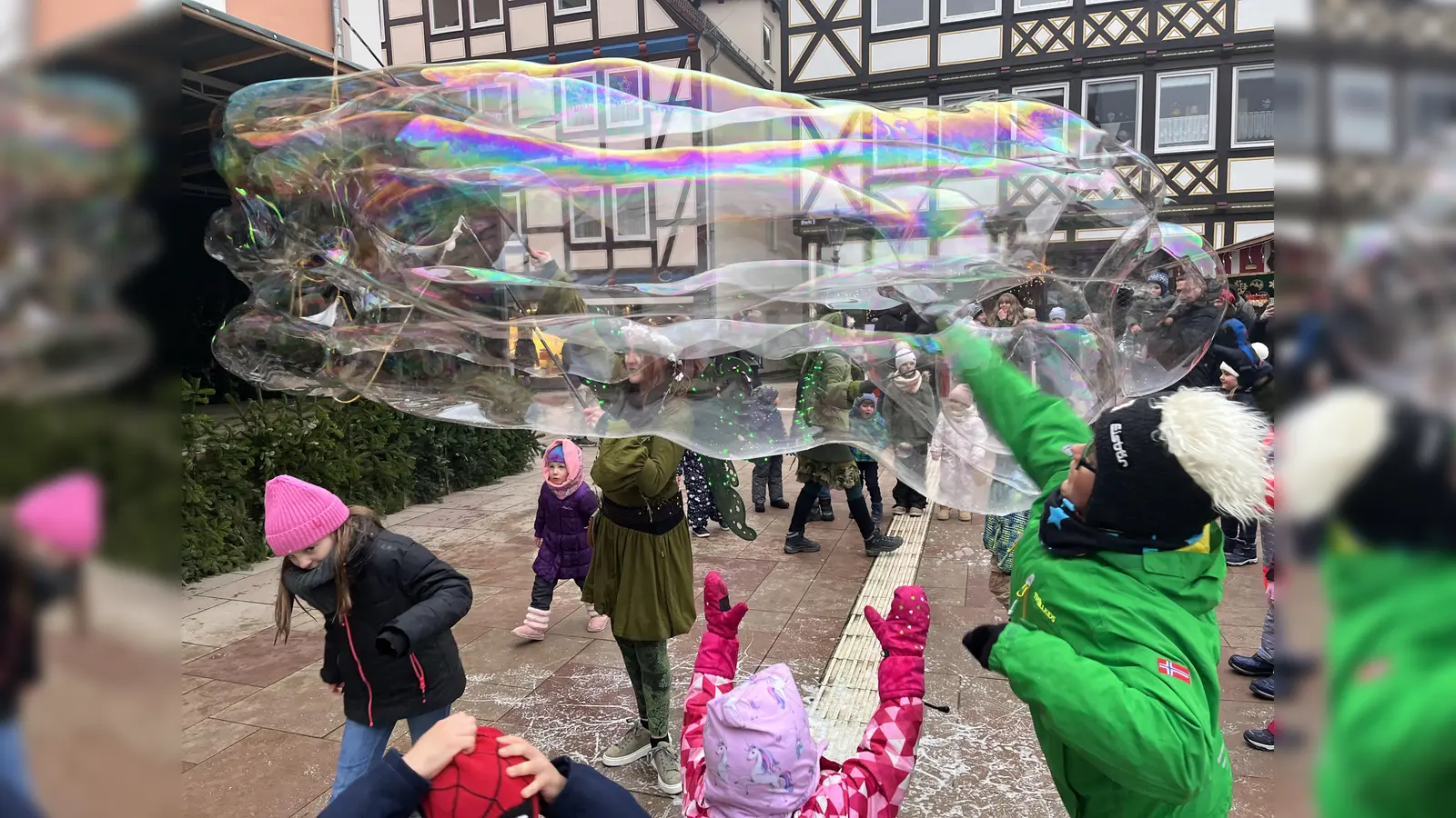 Weihnachtsmarkt in Hofgeismar am 3. Adventswochenende (Foto: Julia Sürder)