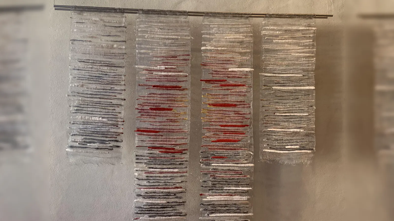 Eine Arbeit von Christa Fuhrmann aus der Ausstellung im Schloss Brake. (Foto: privat)