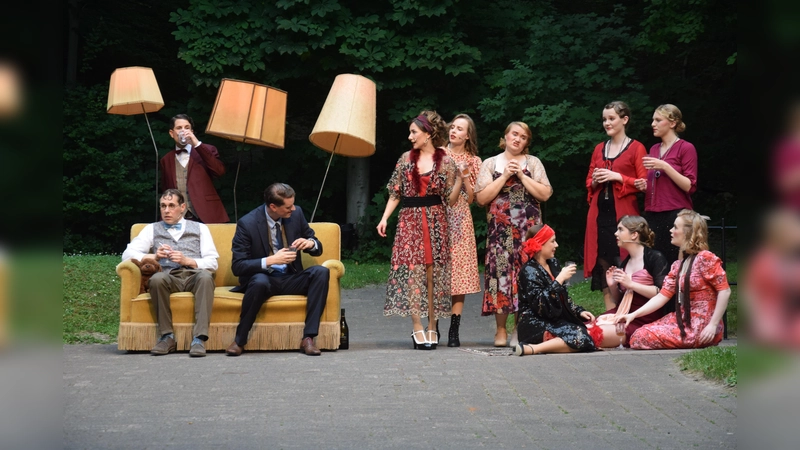Die Freilichtbühne Bökendorf bringt den großen Gatsby ins Hasenholz. (Foto: Marc Otto)