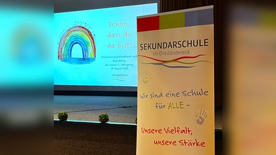 Der Regenbogen verbindet die Eingeschulten.  (Foto: Sekundarschule Kira Mönnikes)