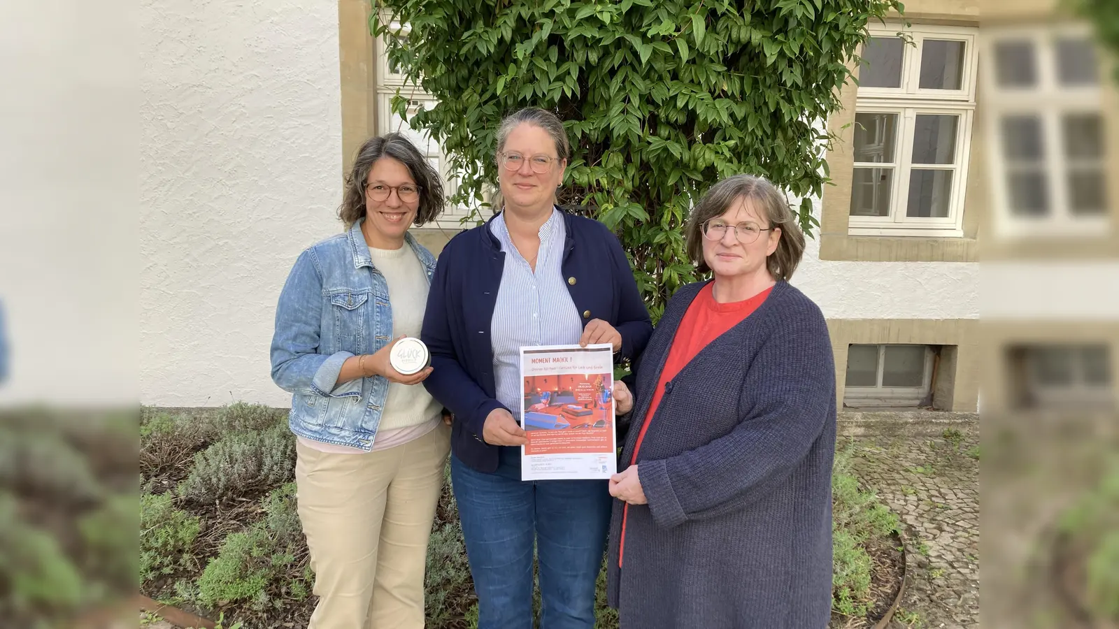 V.l.: Miriam Merschbrock (EFL), Astrid Fichtner-Wienhues (kefb) und Gisela Fritsche (Dekanat Höxter). (Foto: privat)