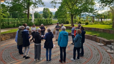 Im Schöpfungsgarten auf dem Gelände an der Weser ist viel los. (Foto: privat)