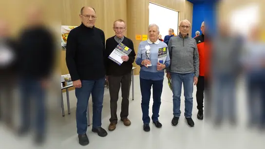 Die ältesten Teilnehmer (v.l.): Erich Kaufhold (JG 1937 PSV), Edgar Bettermann (JG 1936 PSV), Engelbert Müller (JG 1934 TSV Warzen) und Wilhelm Wehrmann (JG 1934 PSV). (Foto: privat)