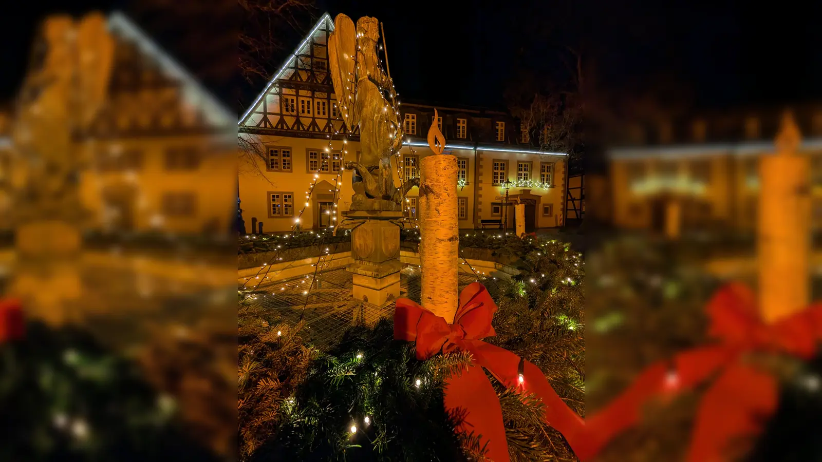 Der Kellerplatz präsentiert sich in neuer Weihnachtsbeleuchtung. (Foto: Beverungen Marketing e.V.)