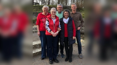 Der Vorstand des VdK-Ortsverbandes Borgentreich (v.l.): Margret Kloidt, Anita Hillebrand, Gerd Hartmann, Rita Conze und Dieter Cloidt. Es fehlt Dieter Bartoldus. (Foto: VdK Ortsverband Borgentreich / privat)