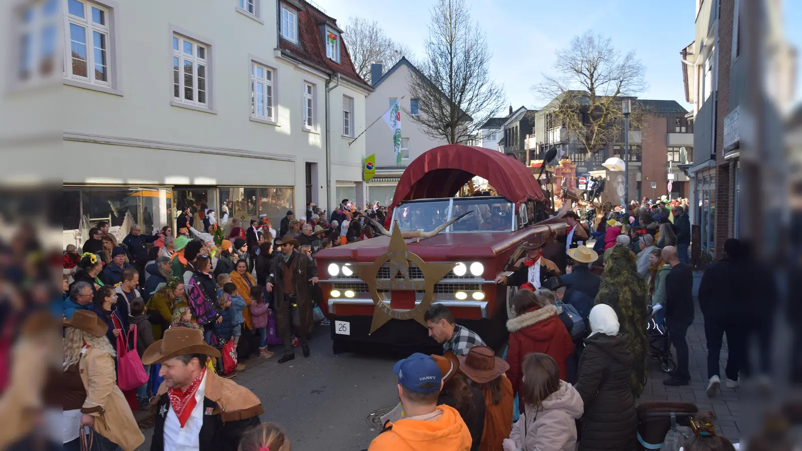 Auf Steinheims Straßen gings mal wieder besonders lustig zu. (Foto: Marc Otto)