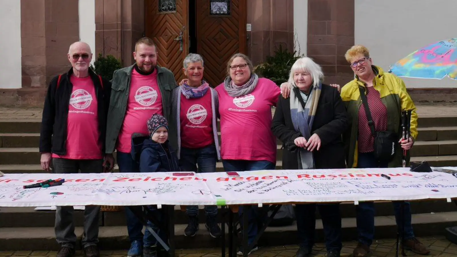 Aktion des Runden Tisches Religionen Höxter im Rahmen der Internationalen Wochen gegen Rassismus. (Foto: privat)