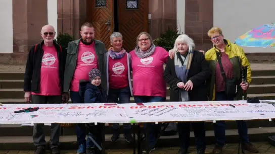 Aktion des Runden Tisches Religionen Höxter im Rahmen der Internationalen Wochen gegen Rassismus. (Foto: privat)