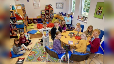 Viel Spaß hatten die SLC-Teilnehmer bei der Lesespaß-Aktion zum Buch „Kopfüber durch die Nacht”. (Foto: privat)