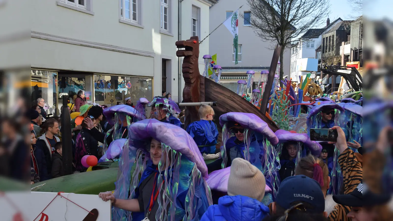 Auf Steinheims Straßen gings mal wieder besonders lustig zu. (Foto: Marc Otto)