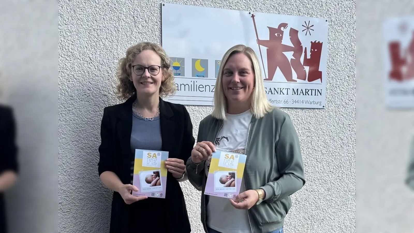 V.l.: Daniela Dahlmann, Geschäftsführerin SkF e.V. Warburg, und Sarah Bickmann, KiTa-Leitung Familienzentrum St. Martin Warburg. (Foto: privat)