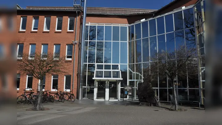 Die Kreisverwaltung Holzminden. (Foto: privat)