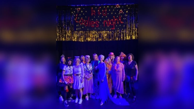 V.l.: Michaela Reetz, Tanja Albrecht, Marion Flore, Gabi Römer-Reitemeyer, Anke Vosmer, Mechthild Wiegand, Inge Kornhoff, Sabine Göbel, Ingrid Schäfer, Sabine Grawe und Renate Wiegand. (Foto: KFD Brakel)