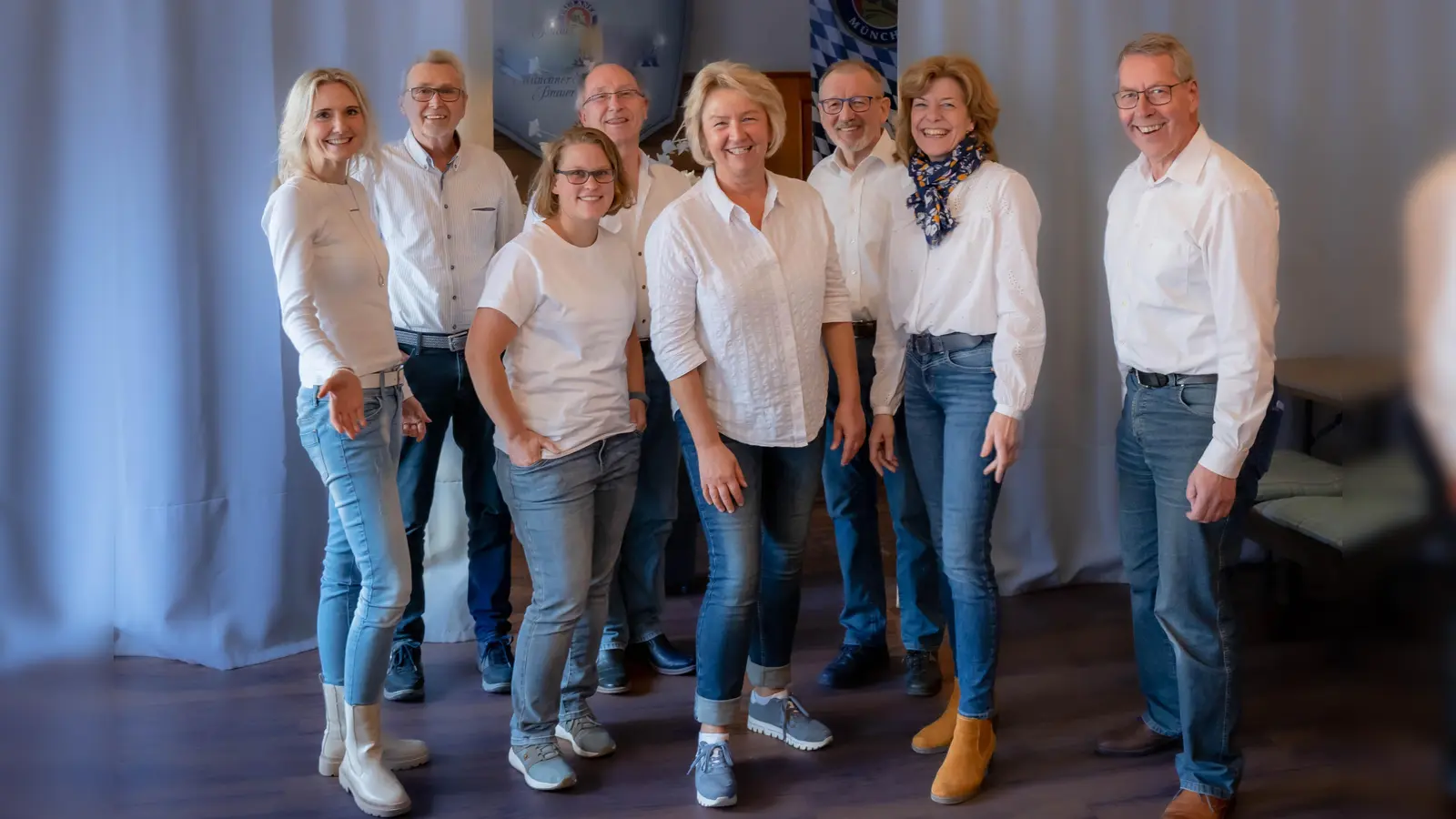 Das CoreTeam in aktueller Besetzung (v.l.): Sabine Thomalla, Hans-Hermann Behre, Marina Fischer, Johannes Lücking, Claudia Wulf, Rainer Löhr, Helga Frewer und Werner Humann. (Foto: Gerd Henkelüdeke)
