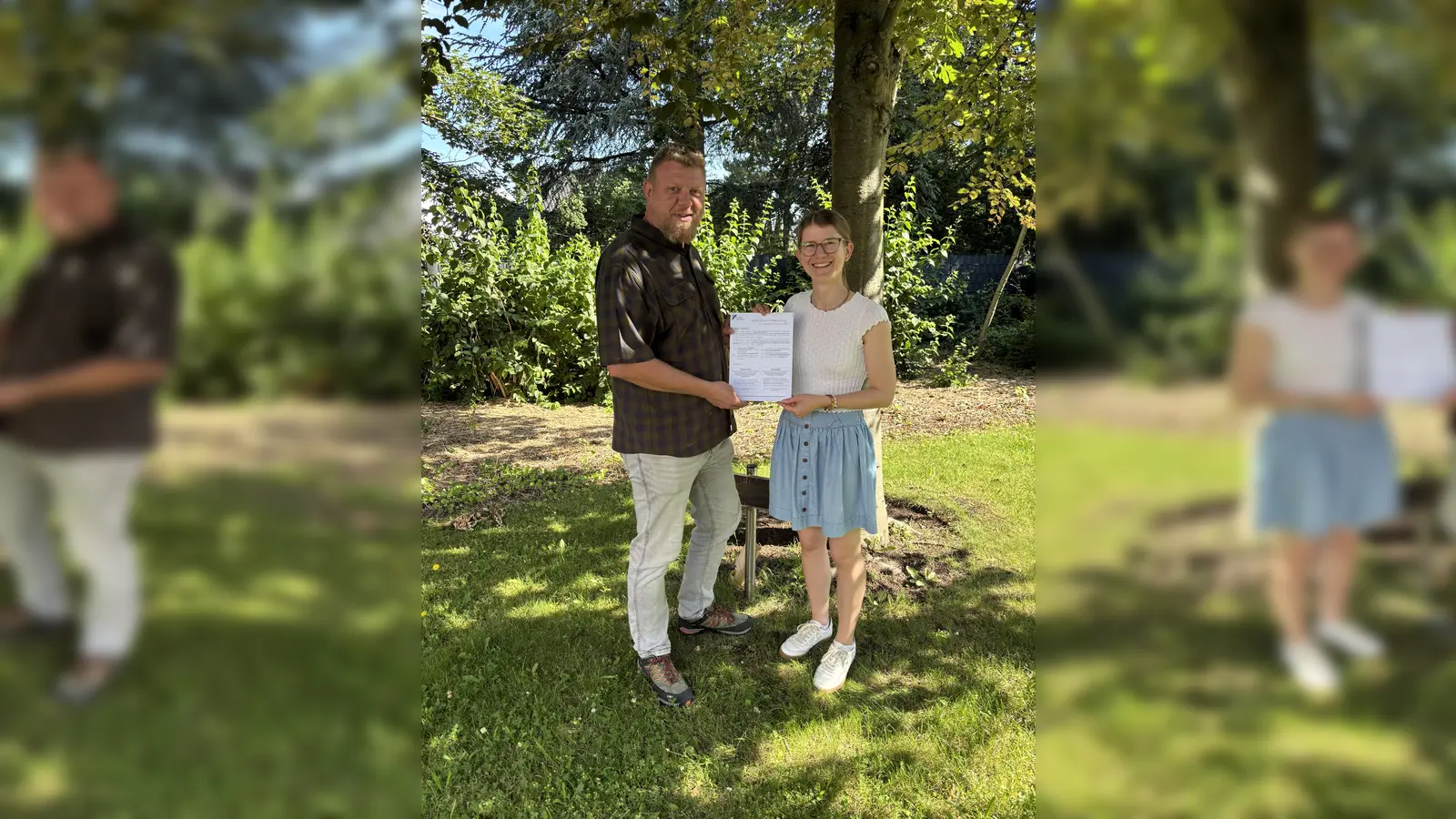 Thomas Greger und Tessa Harries. (Foto: Landkreis Holzminden)