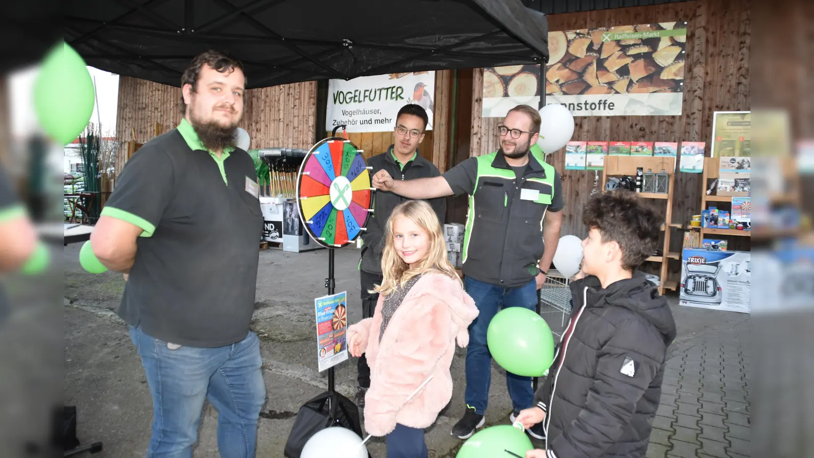 Eindrücke vom Blue Friday mit Karnevasprogramm (Foto: Barbara Siebrecht)