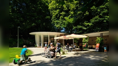 Der Brunnenausschank am Kaiserbrunnen in Brakel. (Foto: Matthias Groppe)