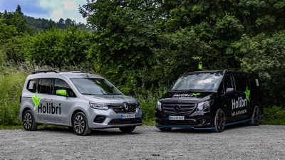 Die neu gestalteten Fahrzeuge des Holibri Willebadessen sind nun auch auf der Straße ein Blickfang und sorgen für Aufmerksamkeit.<br> (Foto: nph)