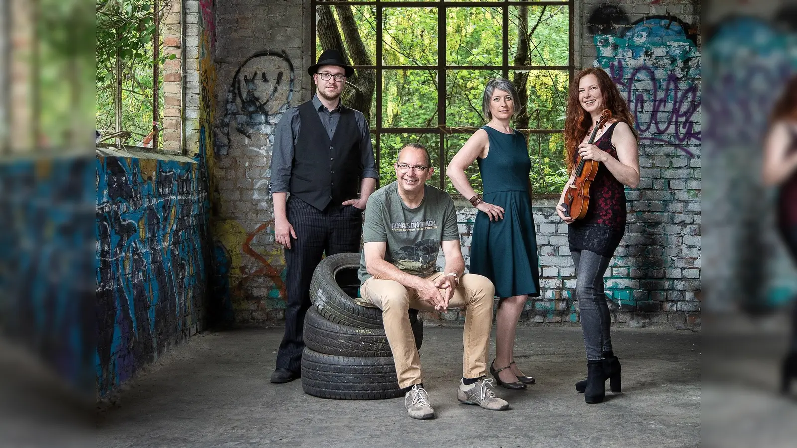 Cara bringt „Musik von der grünen Insel“ ins Weserrenaissance Schloss Bevern. (Foto: Gudrun Walther)