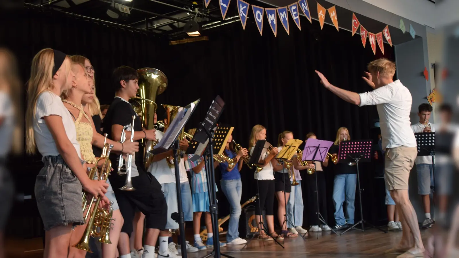 Die Blechbläser begrüßten ihre neue Mitschüler am Campe-Gymnasium Holzminden. (Foto: Campe-Gymnasium / privat)