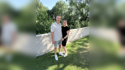Das designierte Königspaar für 2027: Marius Bolte mit seiner Partnerin Miriam Disse. (Foto: privat)