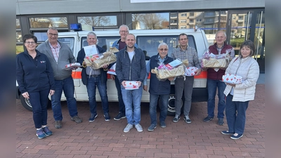 V.l.: Annemarie Papenkordt, Rüdiger Borchert, Günter Kohaupt, Volker Schweins, Waldemar Friesen, Gerhard Lasch, Kurt Wagemann, Gerhard De Buhr und Ingrid Sinemus. (Foto: privat)