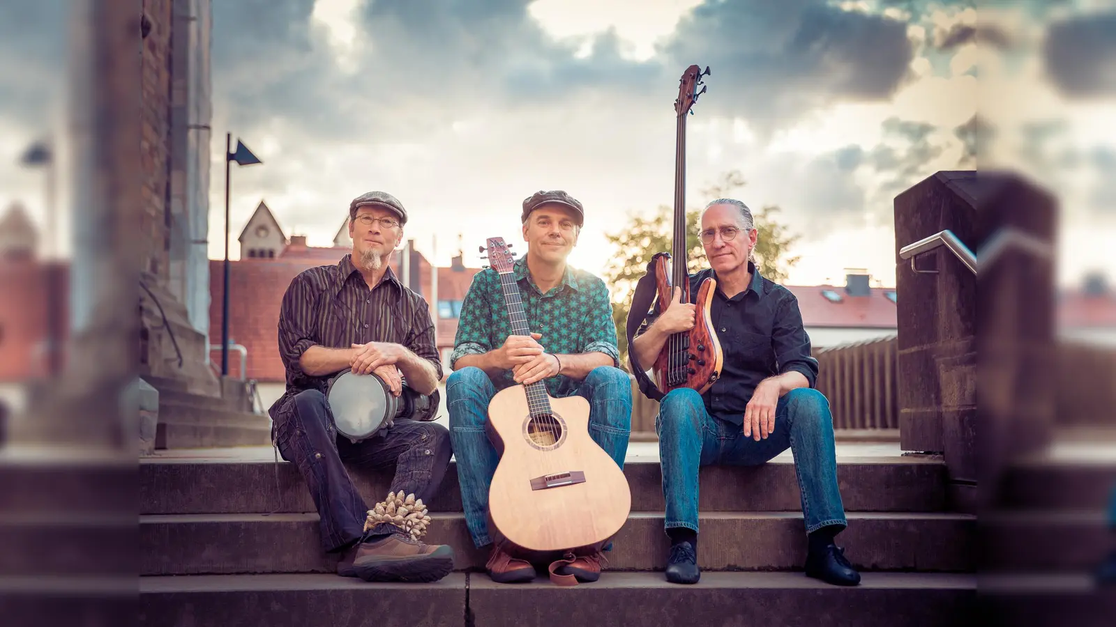 Michael Manring, Jarrod Kaplan und Tony Kaltenberg . (Foto: Tobias Spier)