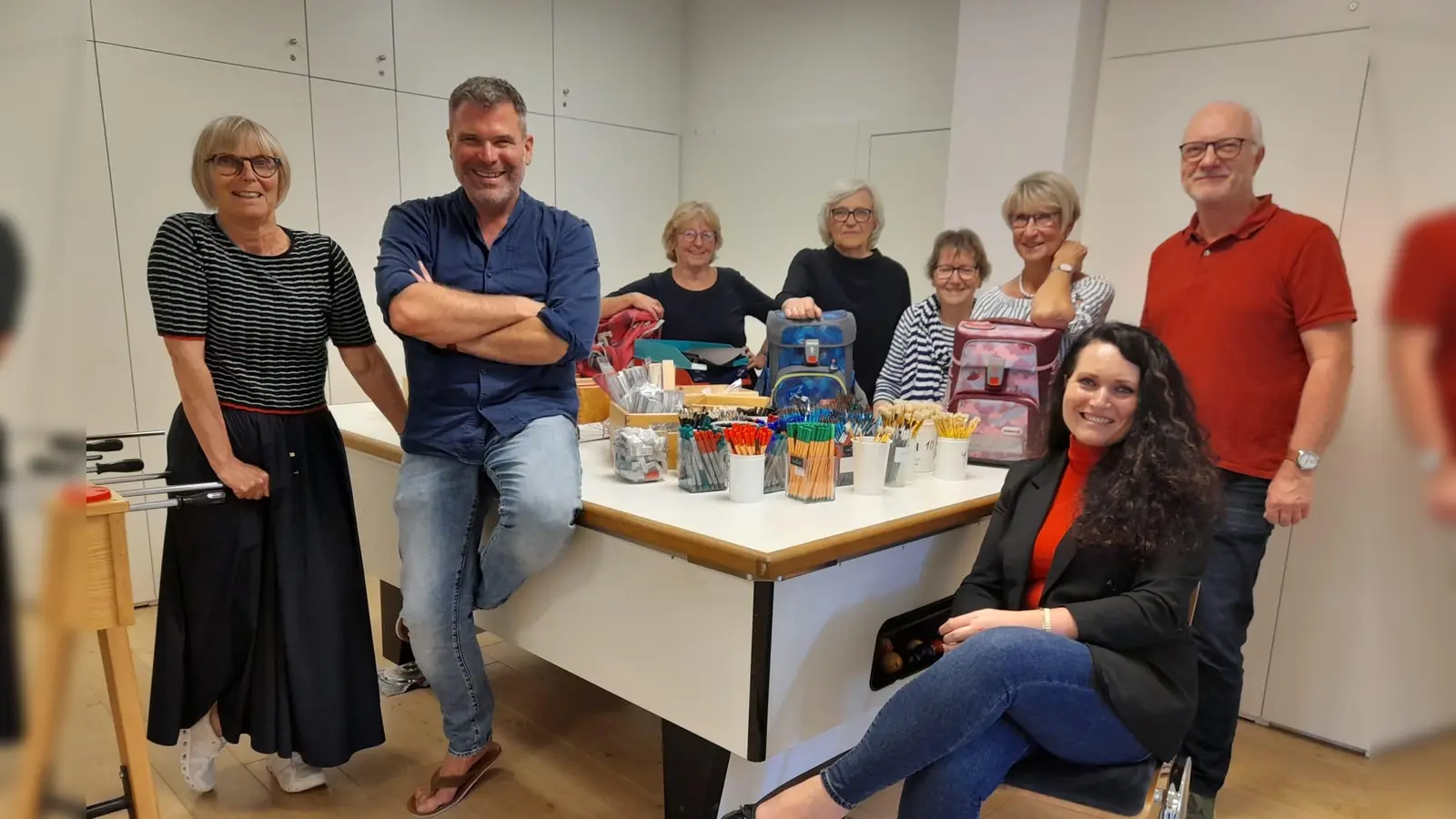 Der Warburger Einzelhandel startet eine Gewinn-und Spendenaktion zu Gunsten der Schulmaterialienkammer Warburg. (Foto: privat)