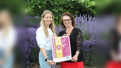 Die Organisatorinnen sind zeitgleich Referentinnen der Veranstaltungen: Ernährungsberaterin Tanja Baensch (links) und Ölexpertin Andrea Janzen. (Foto: Ölmühle Solling)