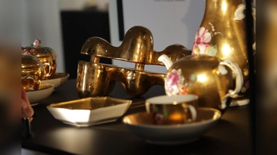 Das Porzellanmuseum zeigt derzeit die Sonderausstellung „Gruppe 83: Einmal Fürstenberg, bitte!“. (Foto: Museum Schloss Fürstenberg)