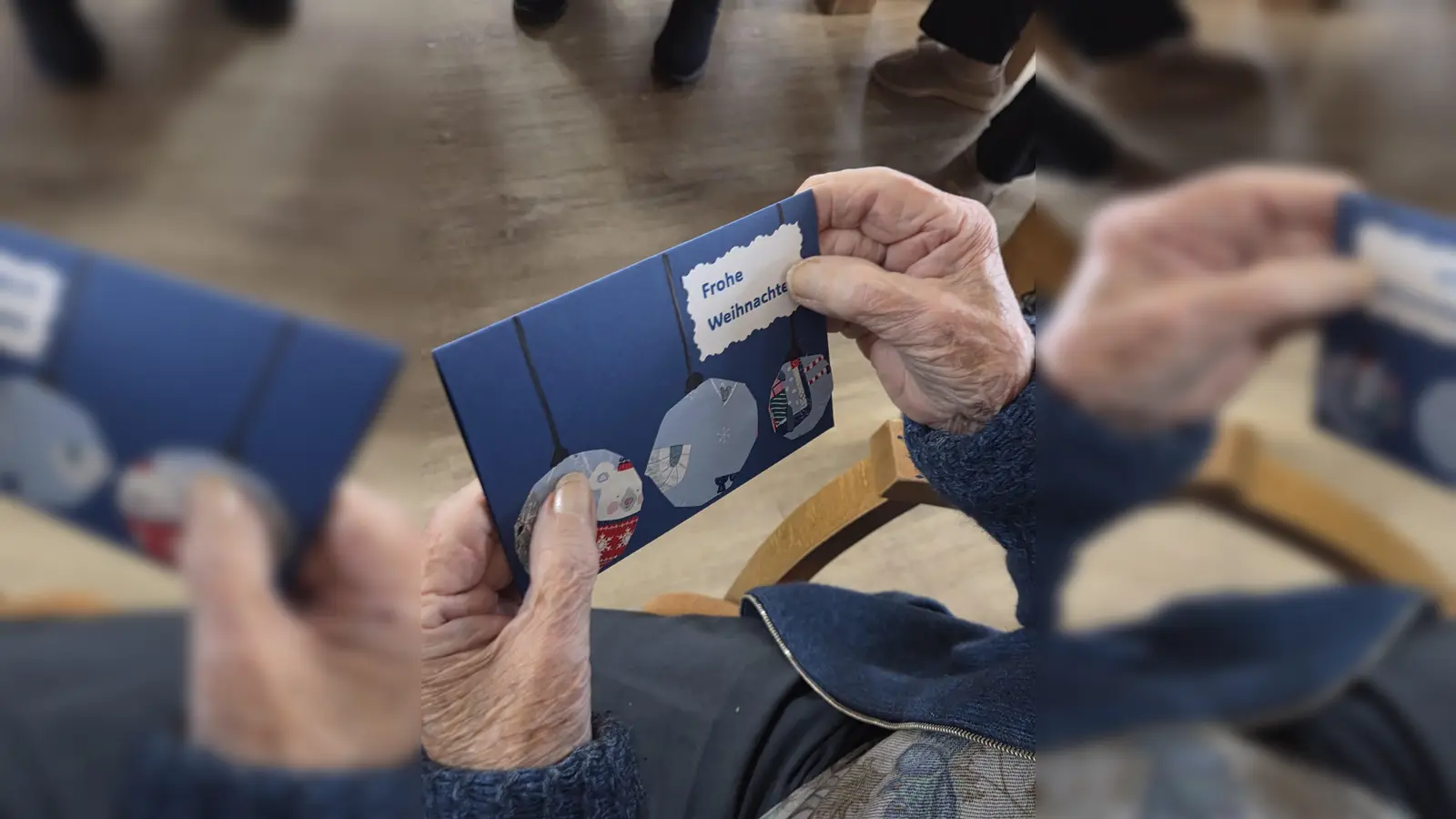 Liebevoll gestaltete Weihnachtsgrüße erfreuen die Senioren. (Foto: ZEE)