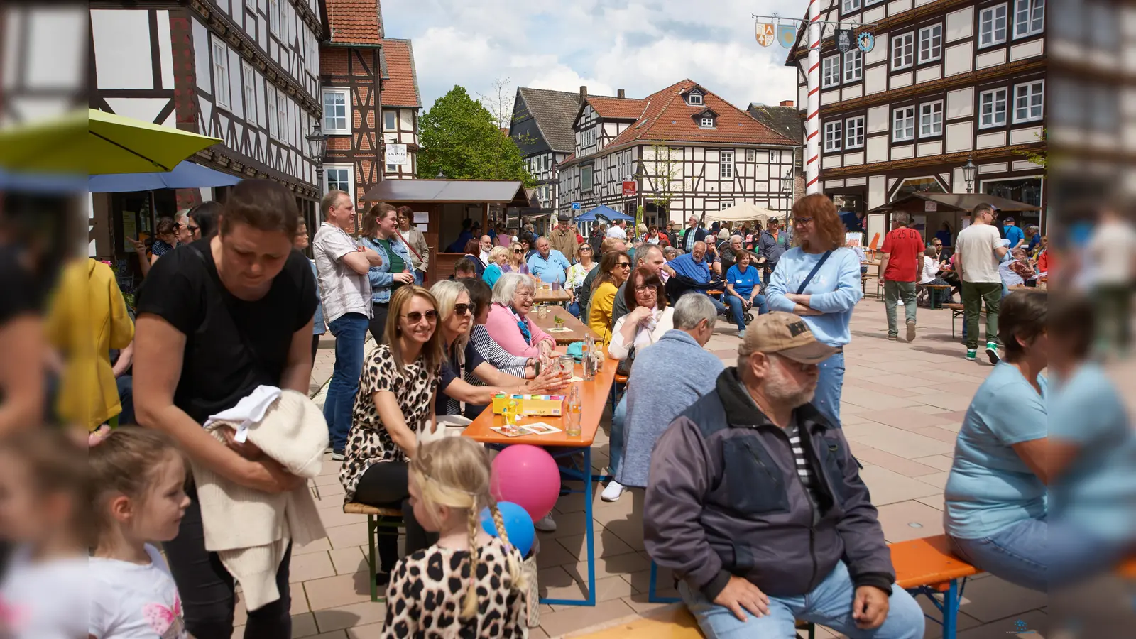 Gute Stimmung und ein vielfältiges Programm erwartet die Besucher des diesjährigen Dornröschenfestes. (Archivbild: Stefan Bönning)