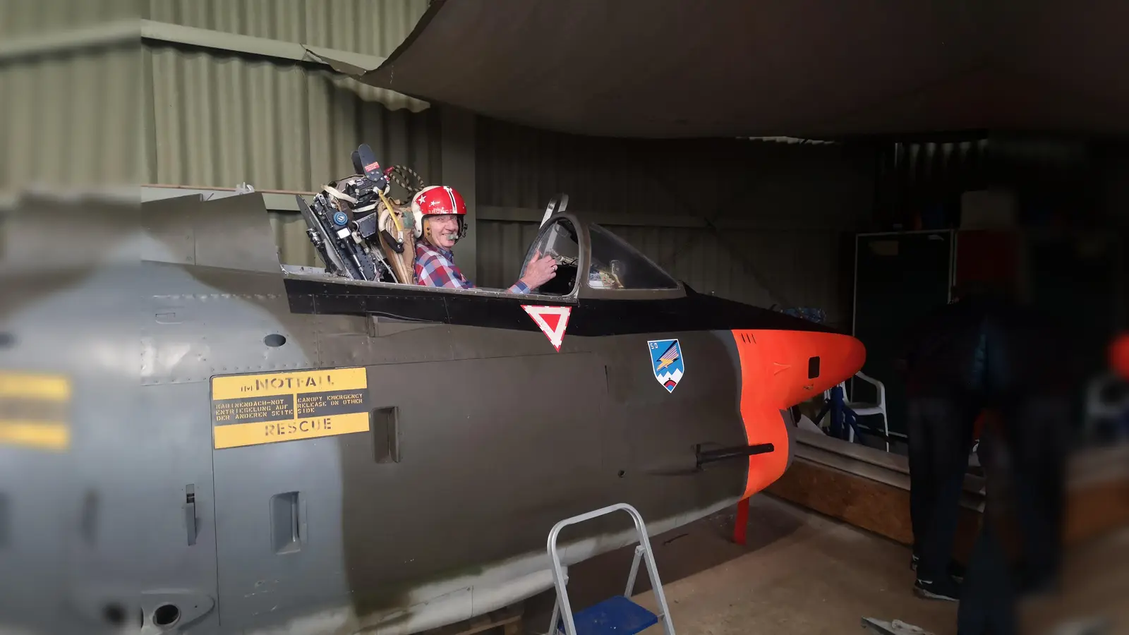 Im Cockpit. (Foto: Markus Rheinländer)