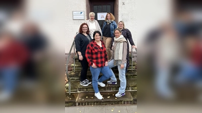 Das Team der Familien- und Erziehungsberatungsstelle stellt sich vor (v.l.): Emily Mattern, Martina Meinert, Laura Tusche, Roswitha Thybaut-Belz, Ilona Feyer-Yurttas und Denise Gröne-Liedtke. (Foto: Landkreis Holzminden)
