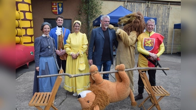Eine illustre Gästeliste machte das Sommerfest zusätzlich bunt. (Foto: Marc Otto)