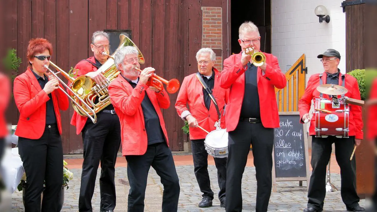 Die Die „Streetband“ des Jazz-Clubs. (Foto: privat)