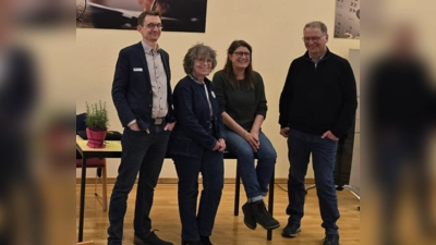 Wollen demokratisches Engagement vernetzen (v.l.): Mario Hildebrandt, Linda Papenberg, Andrea Röpke und Helmut Lensdorf. (Foto: privat)