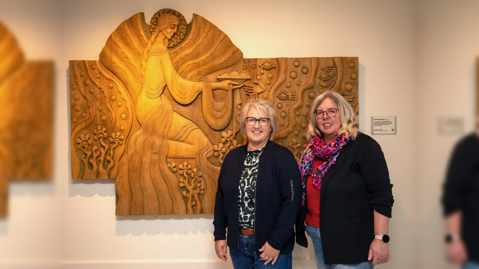 V.l.: Silke Antemann und Silvia Drüke (Hauptamtliche Koordinatorinnen des Ambulanten Hospiz- und Palliativ-Beratungsdienstes im Kreis Höxter) leiten den Kursus im Januar. (Foto: KHWE)