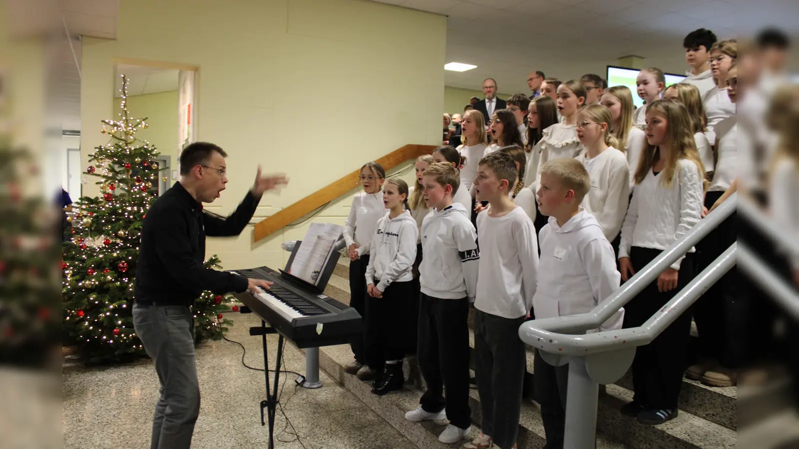 Der SMS-Chor in Aktion. (Foto: Michael Volmer, SGS)