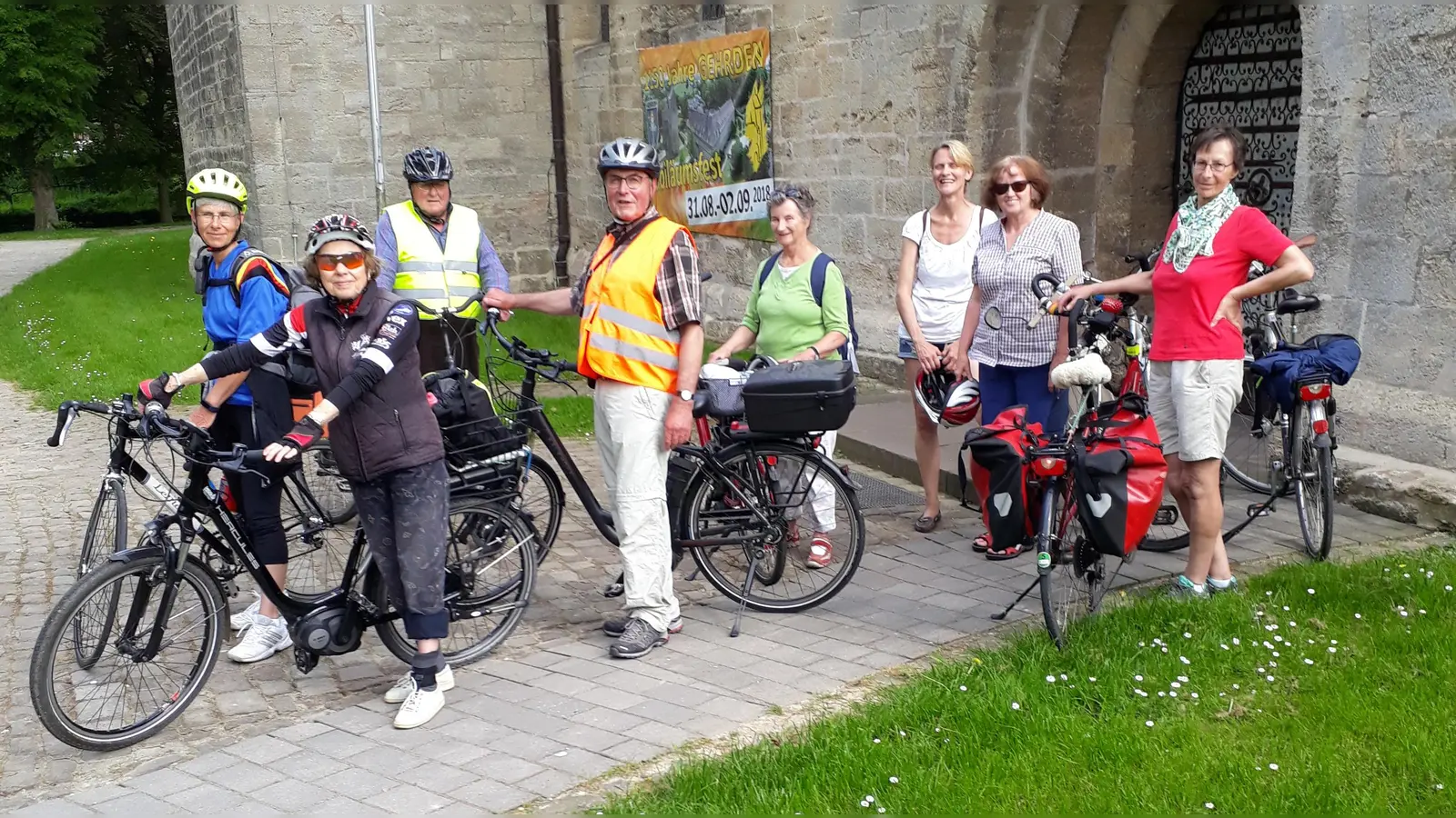 Mit dem Fahrrad zu den Klöstern. (Foto: Dietmar Barkhausen)