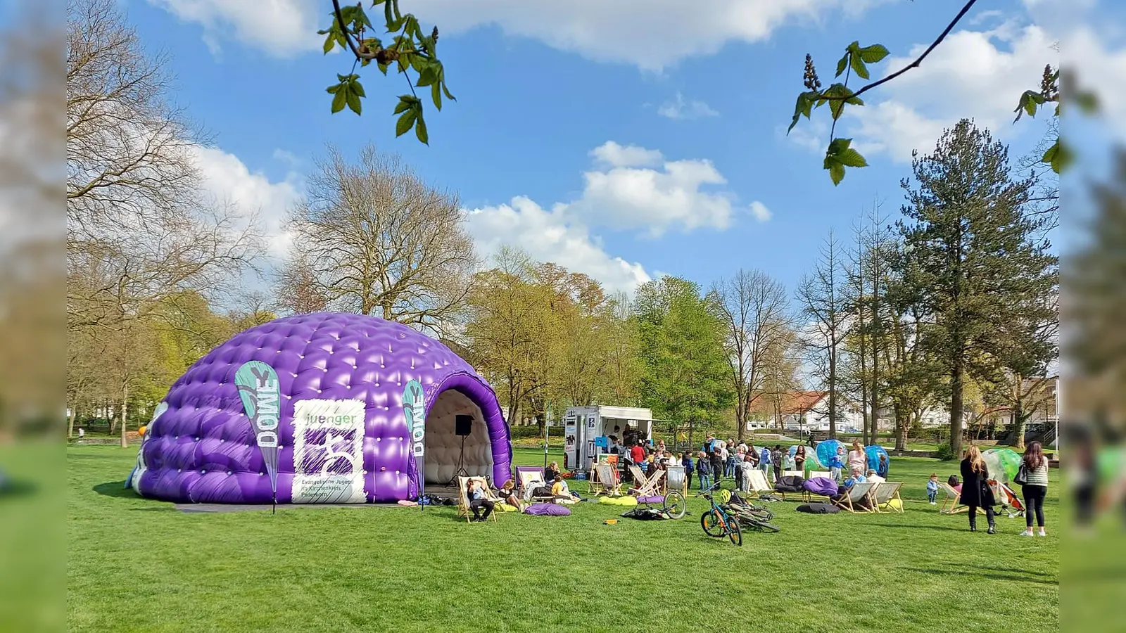 Der neue aufblasbare „Dome“ des Jugendreferates im Evangelischen Kirchenkreis Paderborn kommt nach Borgentreich auf den Schulhof der Sekundarschule.<br> (Foto: Foto: Jugendreferat)